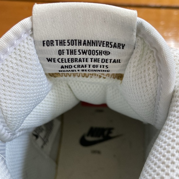 Nike Women's Court Royale 2 Mid White Sneakers Size 8 - Picture 11 of 14